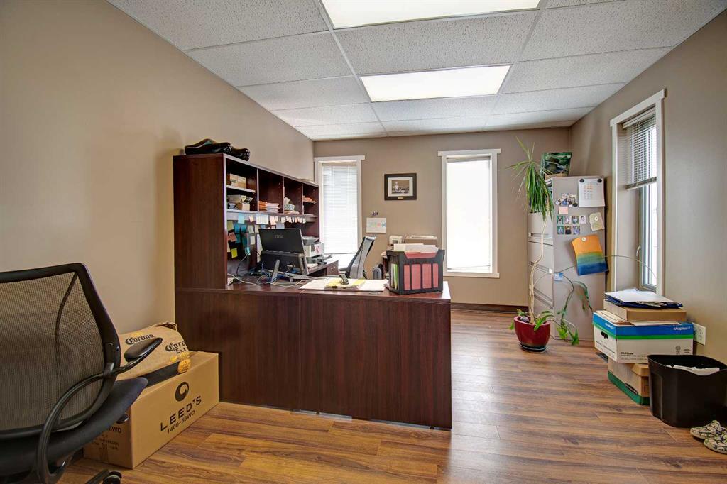 Additional image 5 of 40 East Lake Green NE, Airdrie, AB, T4A2J2
