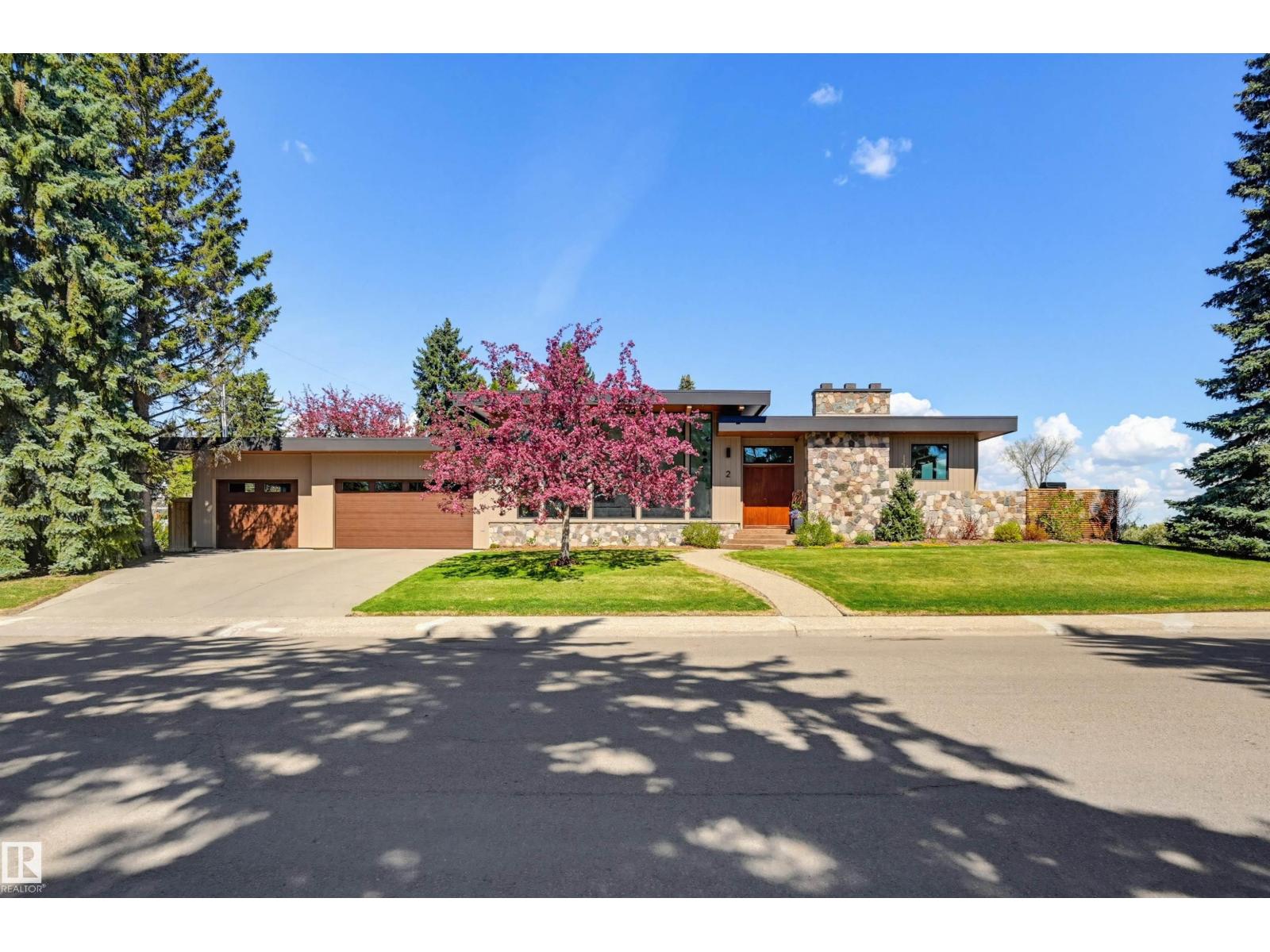 2 Valleyview Crescent NW, Edmonton, AB, T5R5S4 photo 4