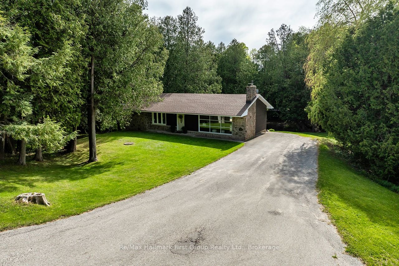 4818 Thornton Road N, Oshawa, ON, L1H 0T4