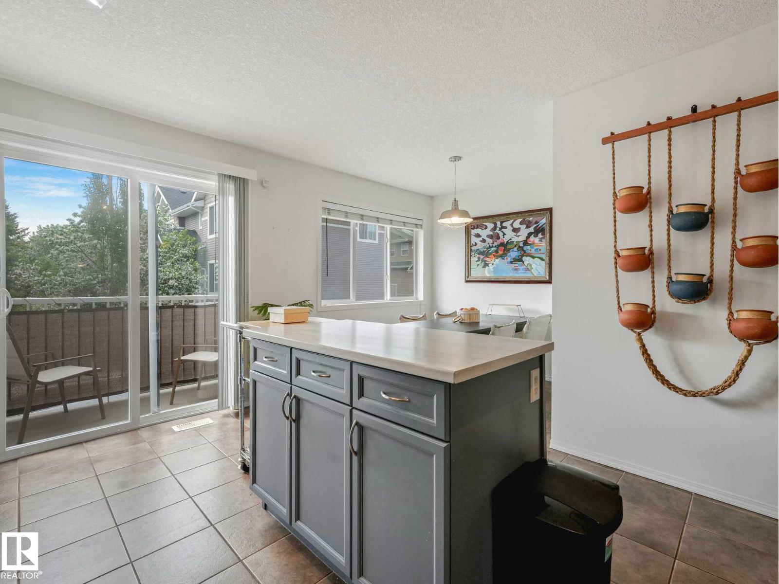 62-3075 Trelle Crescent NW, Edmonton, AB, T6R3V5 photo 4