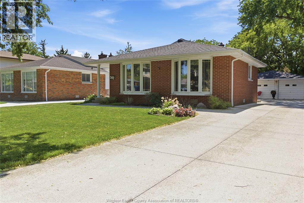 367 Genevieve , Windsor, ON, N8S3V7 photo 2