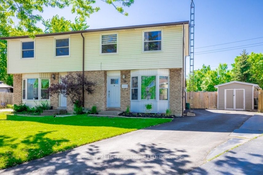 20 Baldwin Circle, Thorold, ON, L2V 4H5