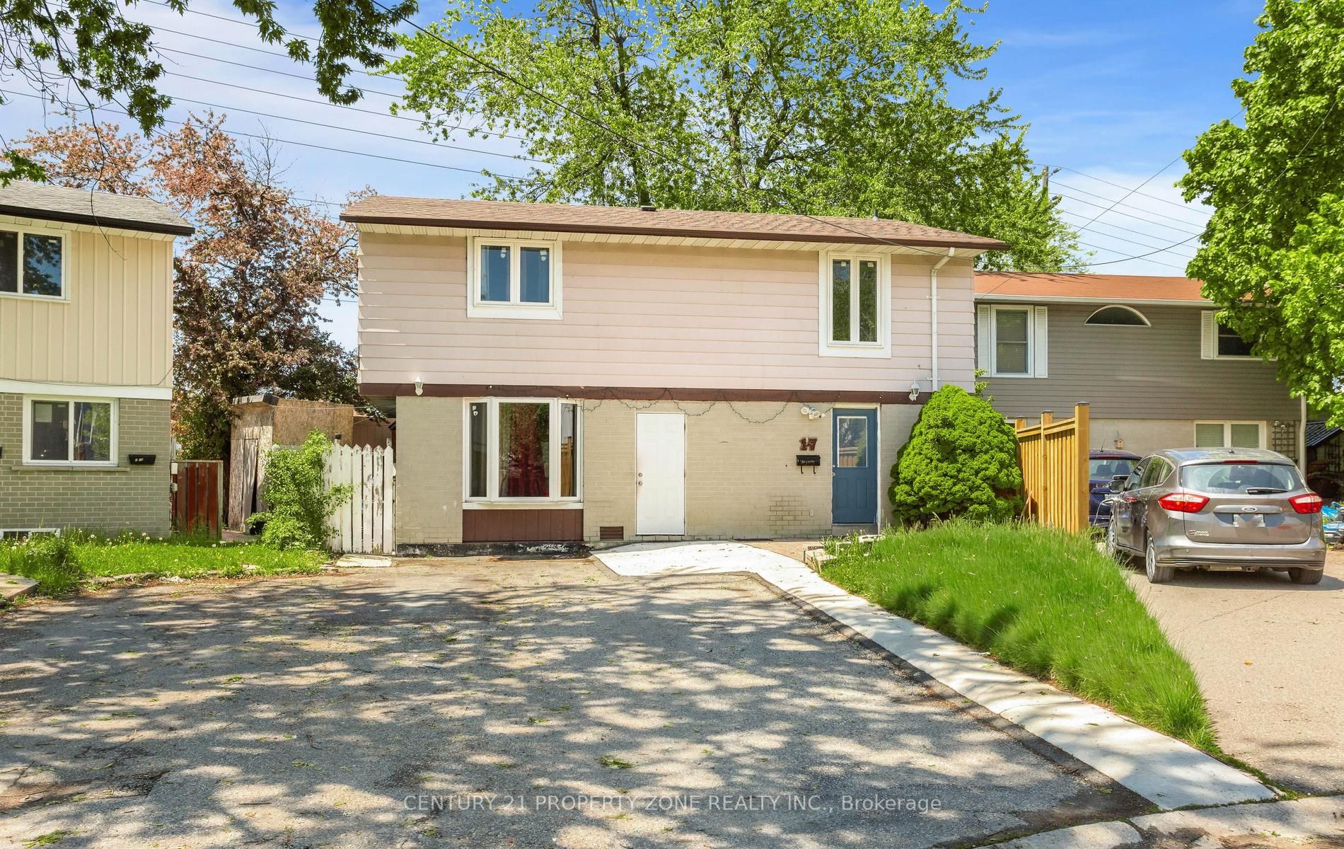 Additional image 3 of 17 Hillbank Trail, Brampton, ON, L6S 1P6