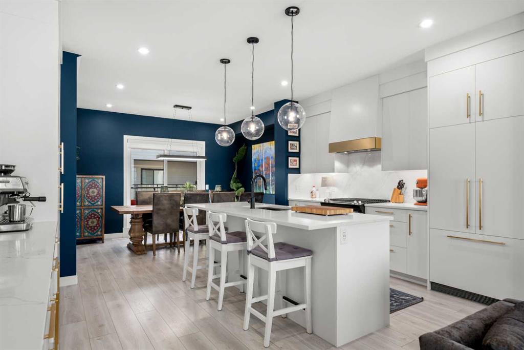 8161 8 Avenue SW, Calgary, AB, T3H 6H9