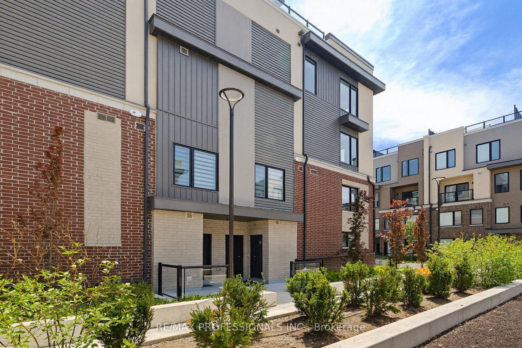 Additional image 4 of 15-3415 Ridgeway Drive, Mississauga, ON, L5L 0B9