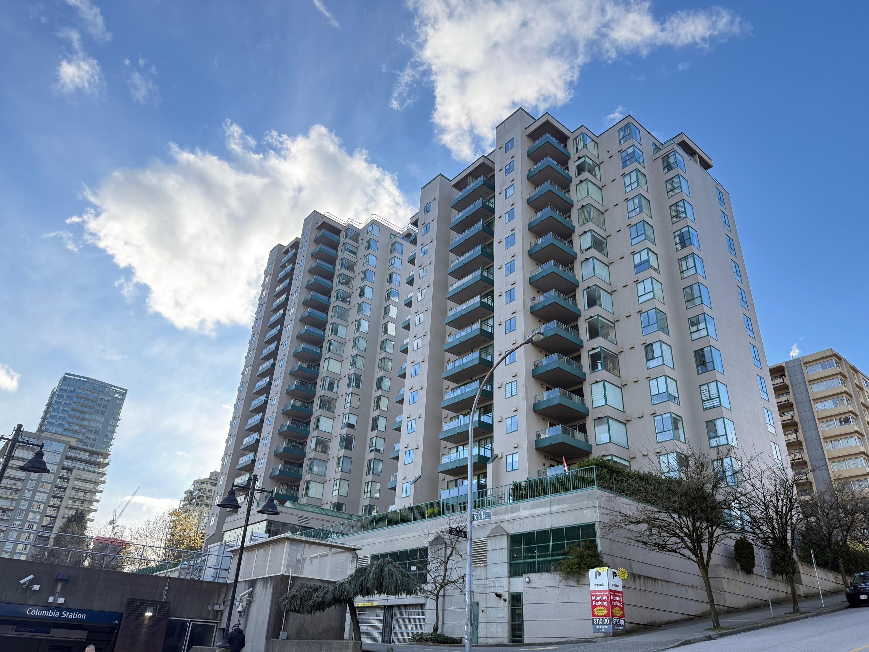 1205-420 Carnarvon Street, New Westminster, BC, V3L 5P1
