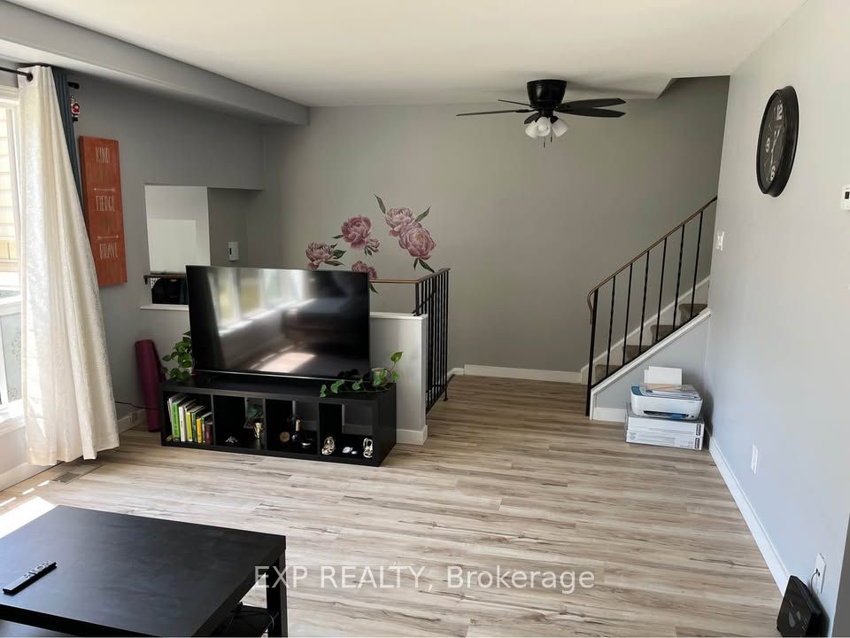 Additional image 4 of 135-20 Sonnet Crescent, Ottawa, ON, K2H 8W7