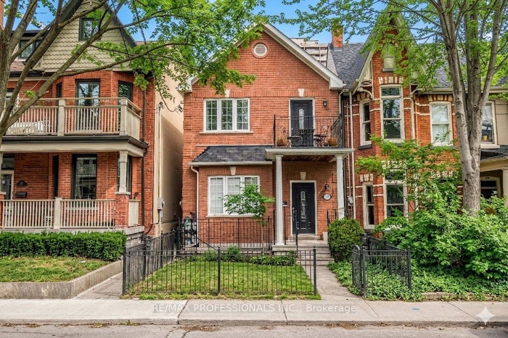 213 Major Street, Toronto, ON, M5S 2L4