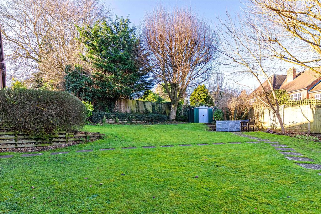 Additional image 12 of 2 bed flat for saleWatling Street, Radlett, Hertfordshire WD7