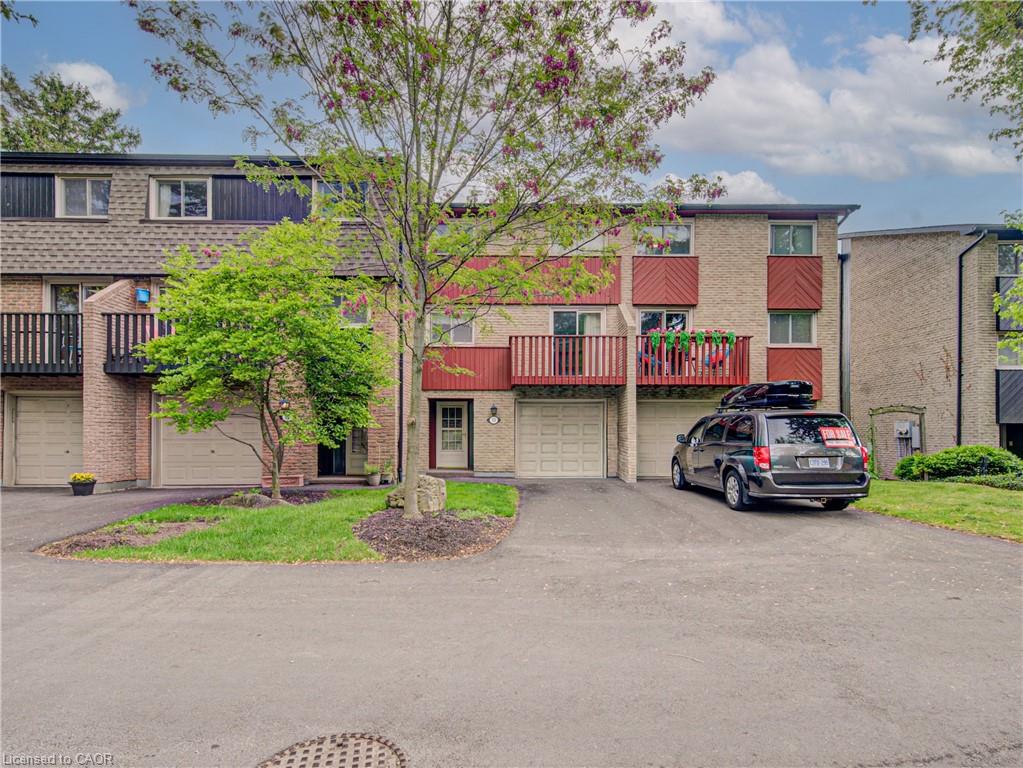 13-1967 Main Street W, Hamilton, ON, L8S 4P4