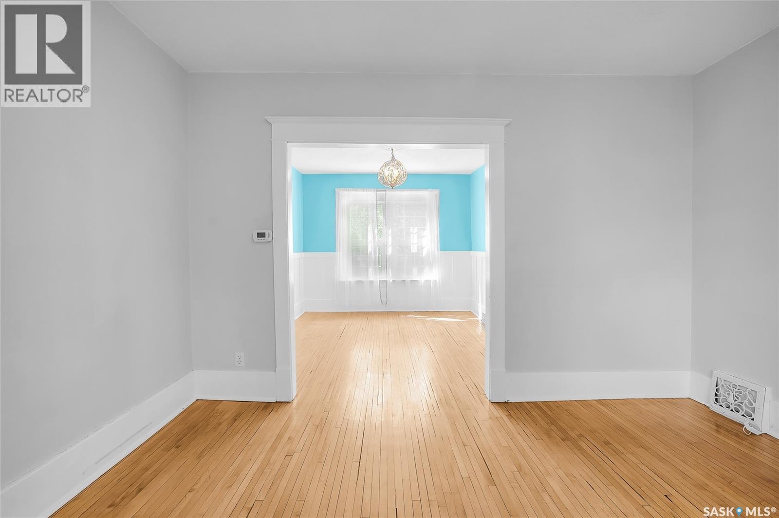 524 7th Street E, Saskatoon, SK, S7H0X7 photo 5