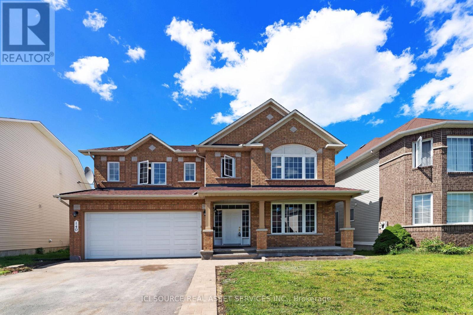 140 Annapolis Circle, Ottawa, ON, K1V1Z3