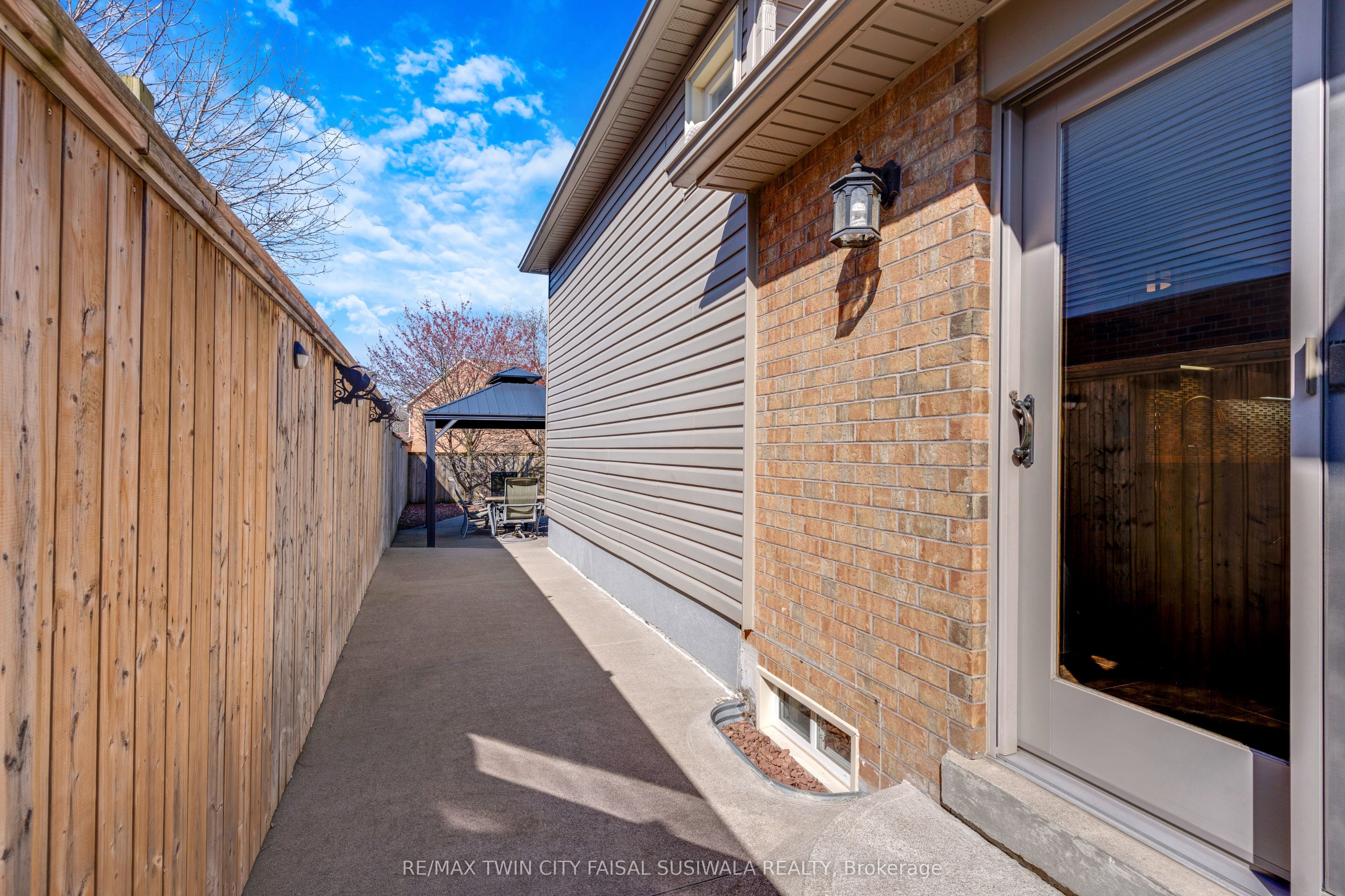 Additional image 3 of 77 Mctague Drive, Cambridge, ON, N1T 1L7