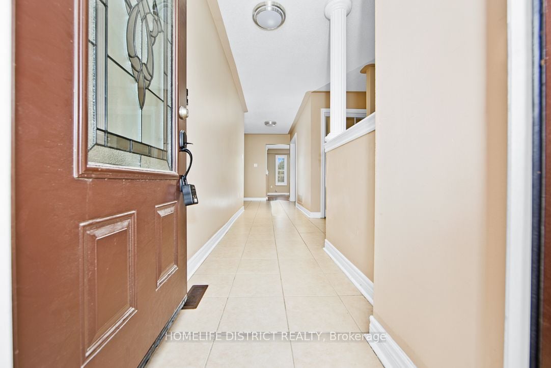 47 Ball Crescent, Whitby, ON, L1P 1W5 photo 3