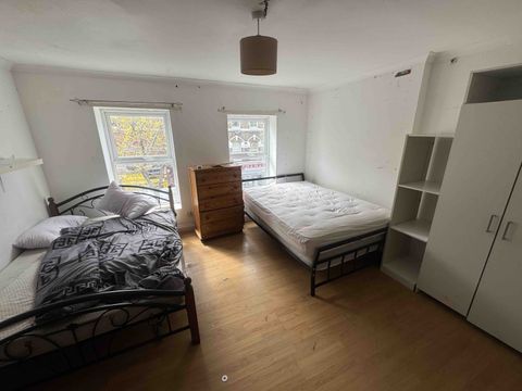 Walworth Road SE17