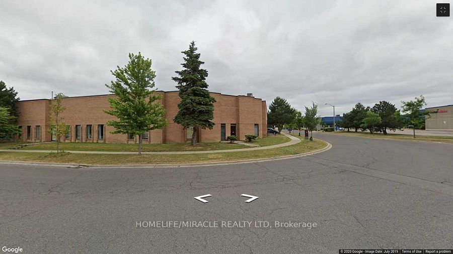 7-105 Ironside Crescent, Toronto, ON, M1X 1G2 photo 2