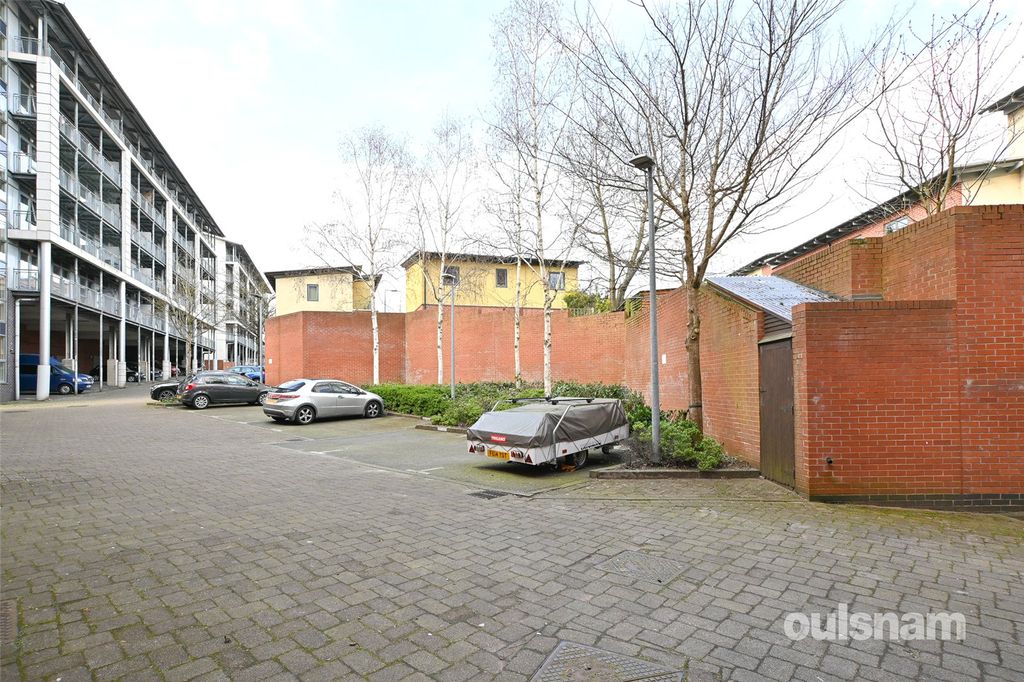Additional image 37 of 4 bed end terrace house for saleCregoe Street, Birmingham, West Midlands B15