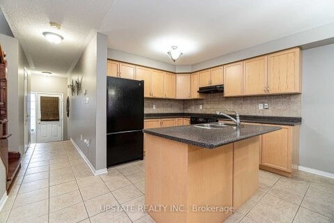 Additional image 8 of 32 Sestina Court, Brampton, ON, L6P 1R9