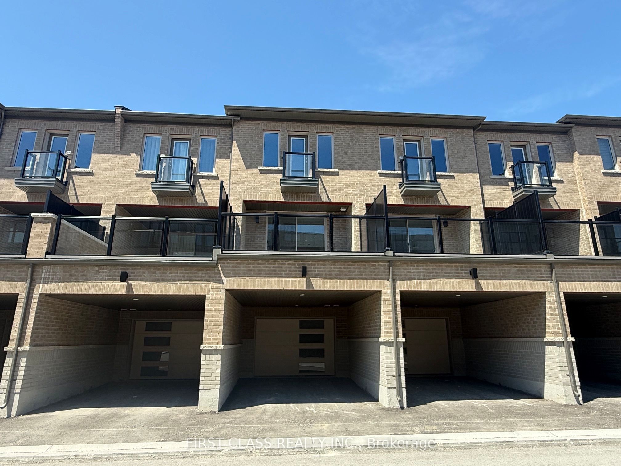 Additional image 2 of 533 Vine Cliff Boulevard, Markham, ON, L6C 1L2