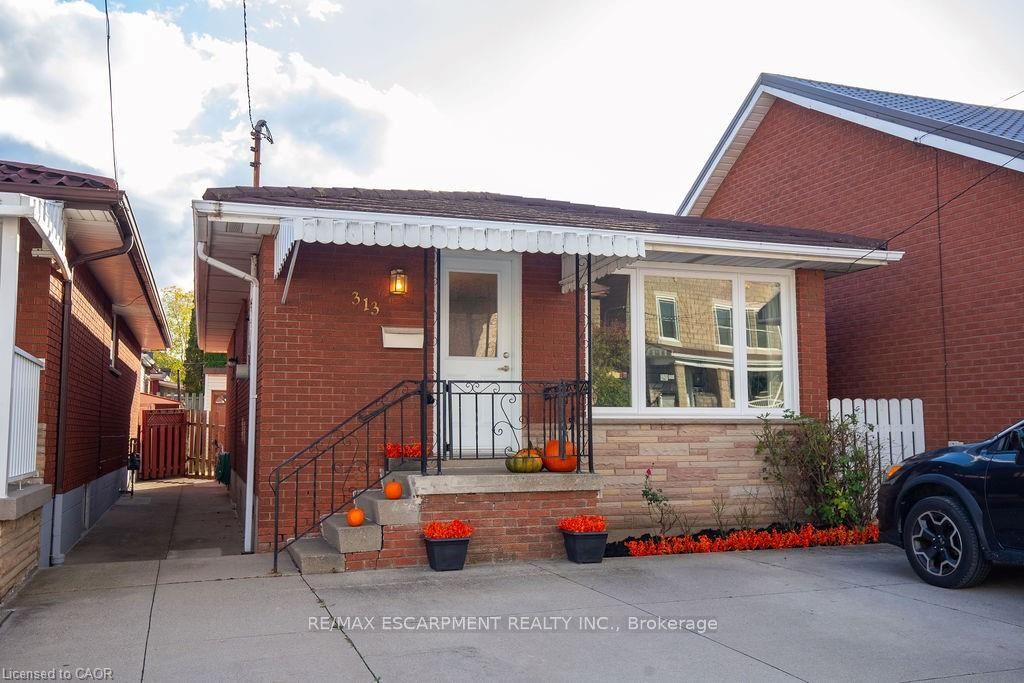 313 Barton Street W, Hamilton, ON, L8R 2J3 photo 2