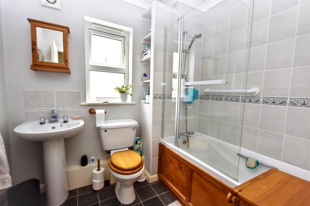 Additional image 14 of 3 bed semi-detached house for saleClinton Road, Redruth TR15