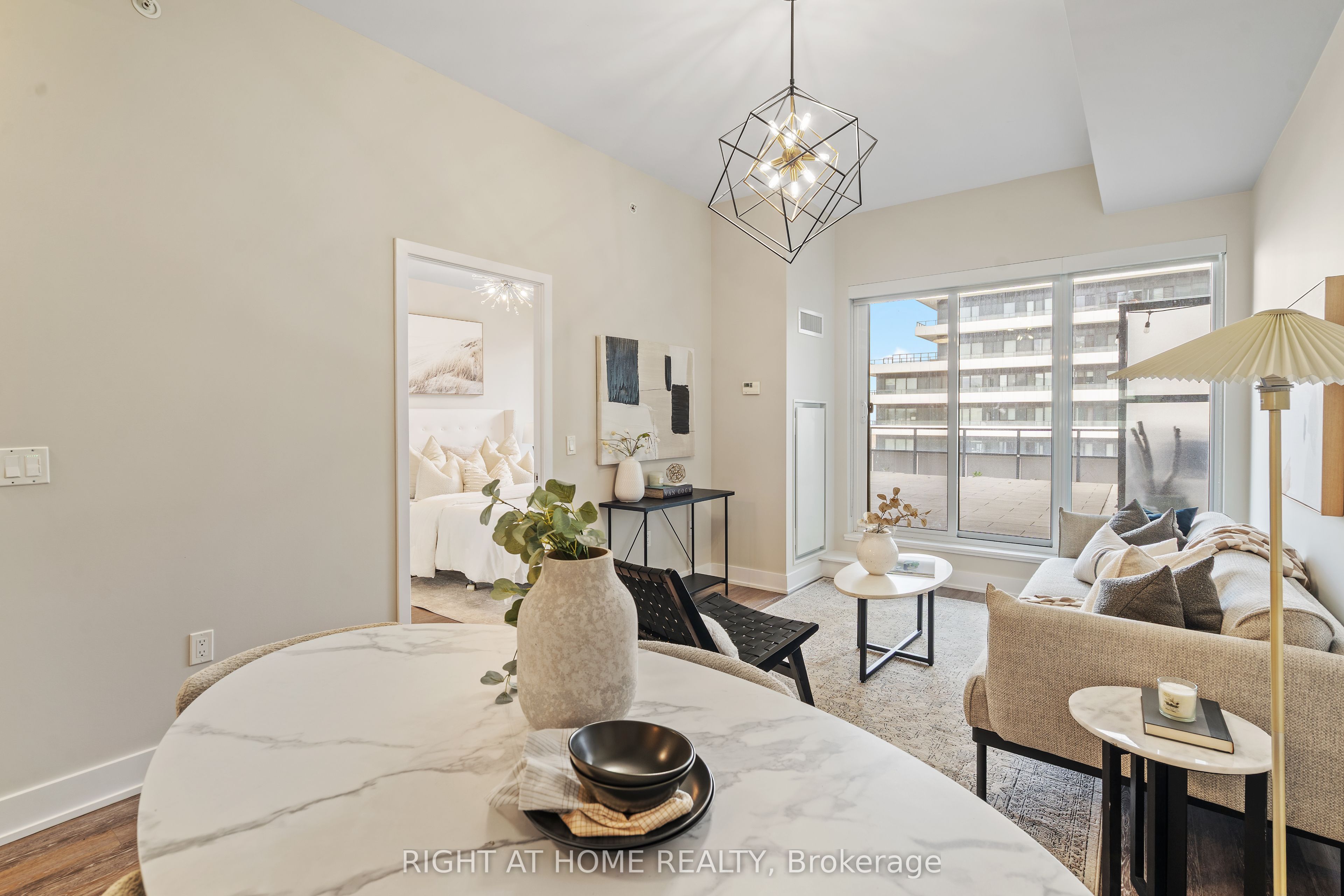 Additional image 4 of 329-30 Shore Breeze Drive, Toronto, ON, M8V 0J1