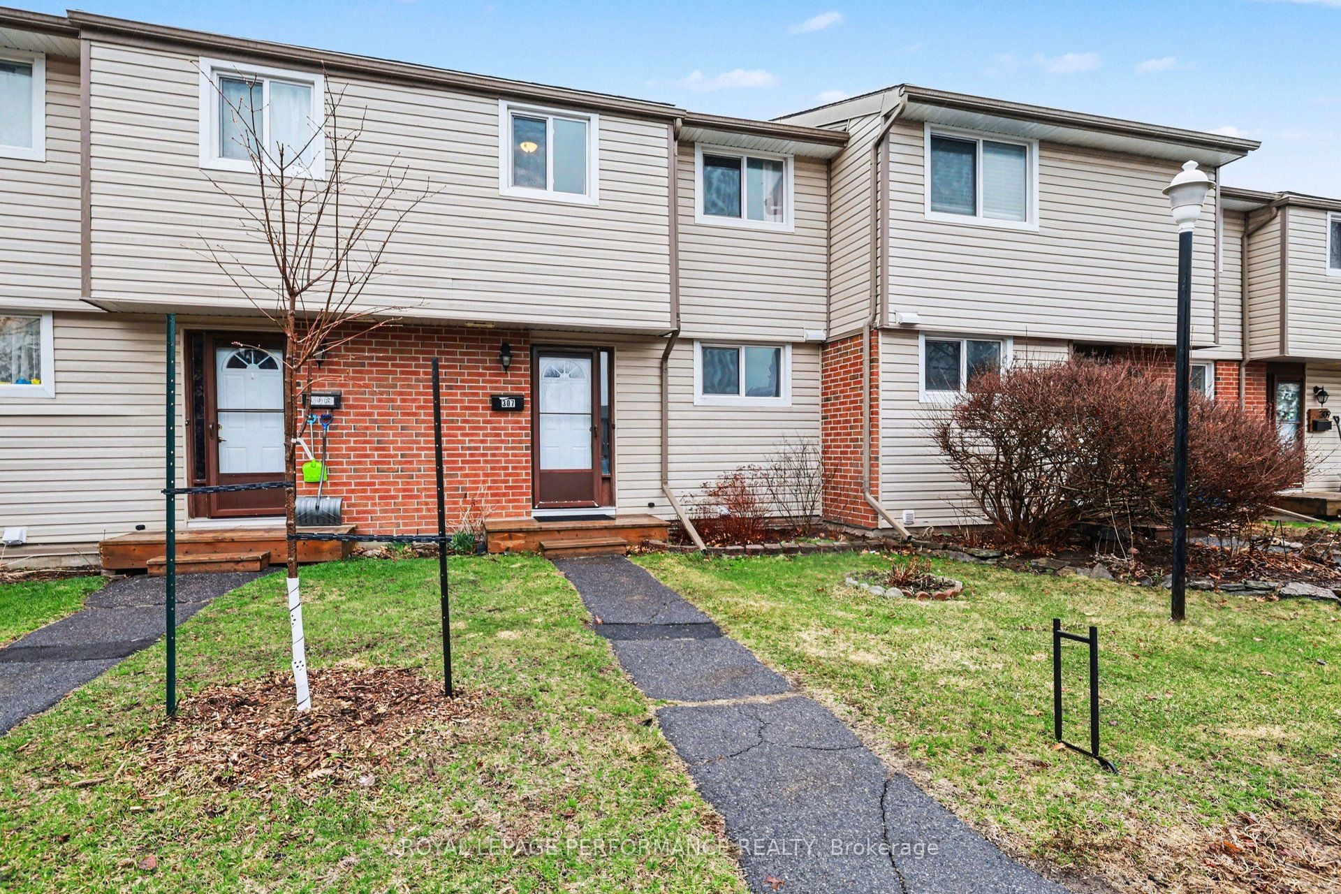 307-1441 Palmerston Drive, Ottawa, ON, K1J 8N9 photo 2