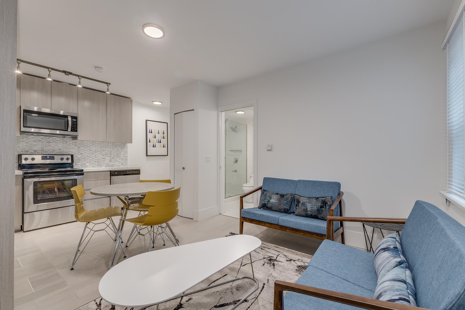 001-1425 Haro Street , Vancouver, BC, V6G 1G5 photo 5