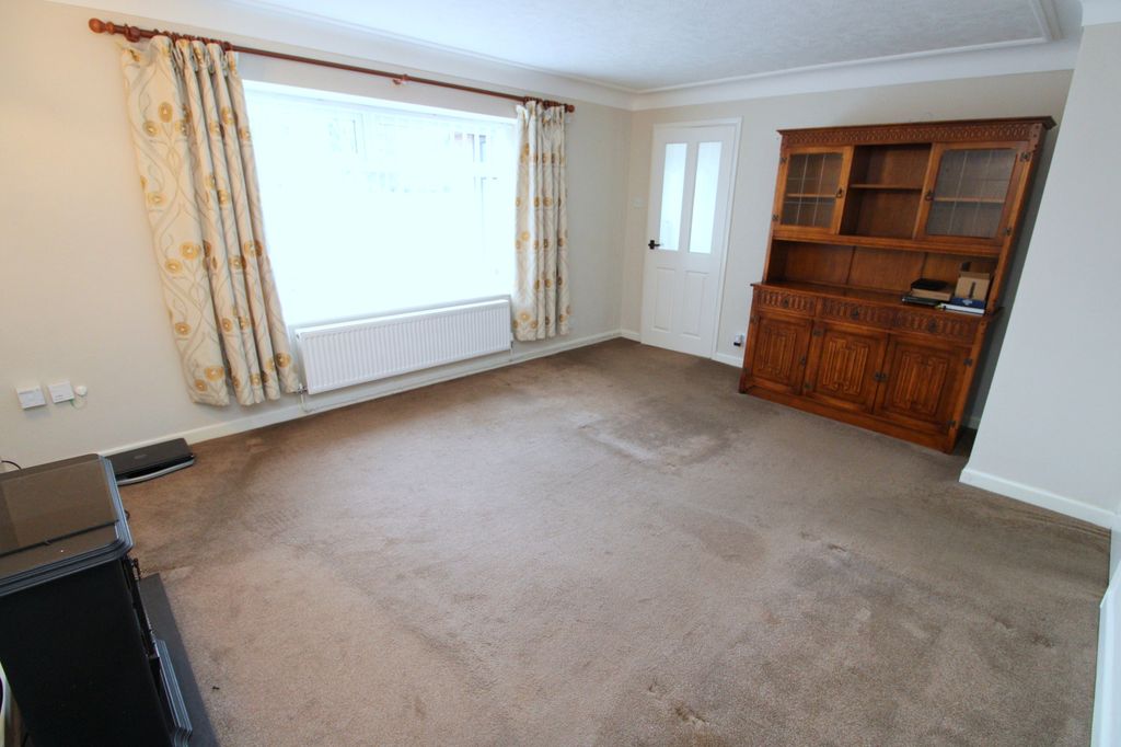 Additional image 5 of 3 bed bungalow for saleFfordd Derwen, Rhyl LL18
