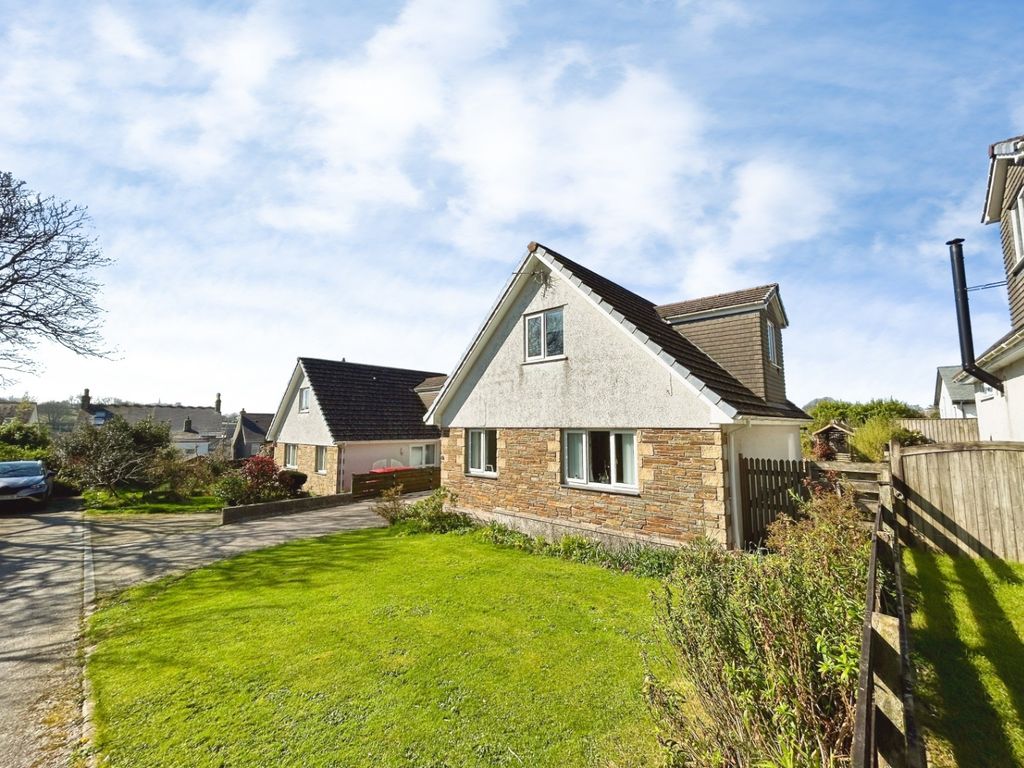 3 bed detached house for saleRedruth, Spacious Family Home TR15