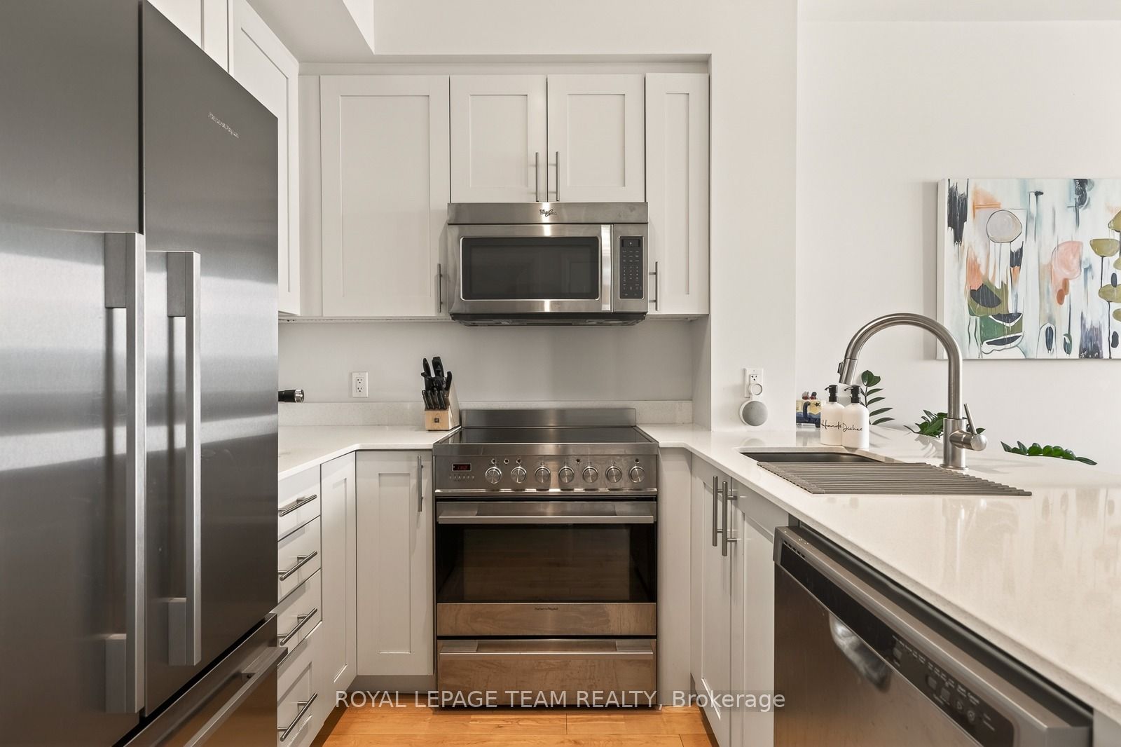 Additional image 4 of 1504-1035 Bank Street, Ottawa, ON, K1S 5K3