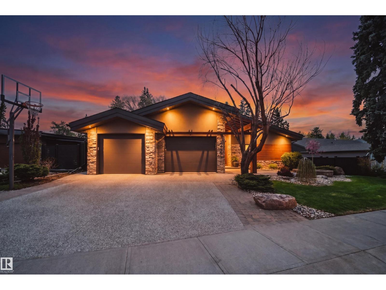 14511 Mackenzie Drive NW, Edmonton, AB, T5R5W1 photo 2