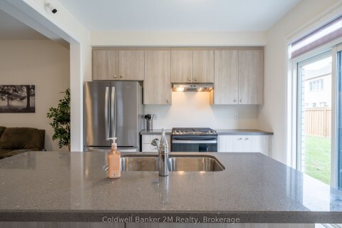 Additional image 8 of 136 Ogston Crescent, Whitby, ON, L1P 0H3