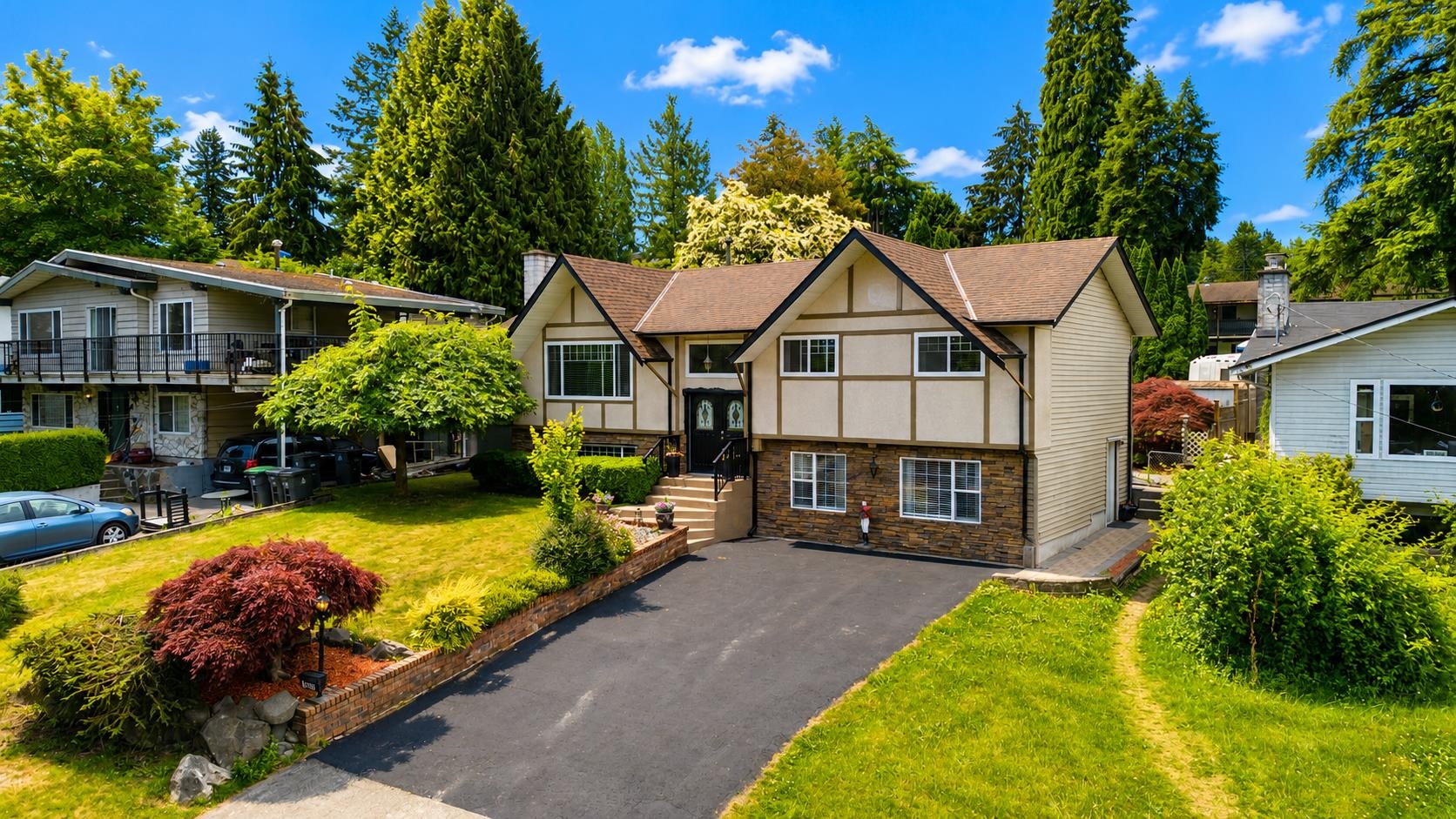 13450 112a Avenue, Surrey, BC, V3R 2G5