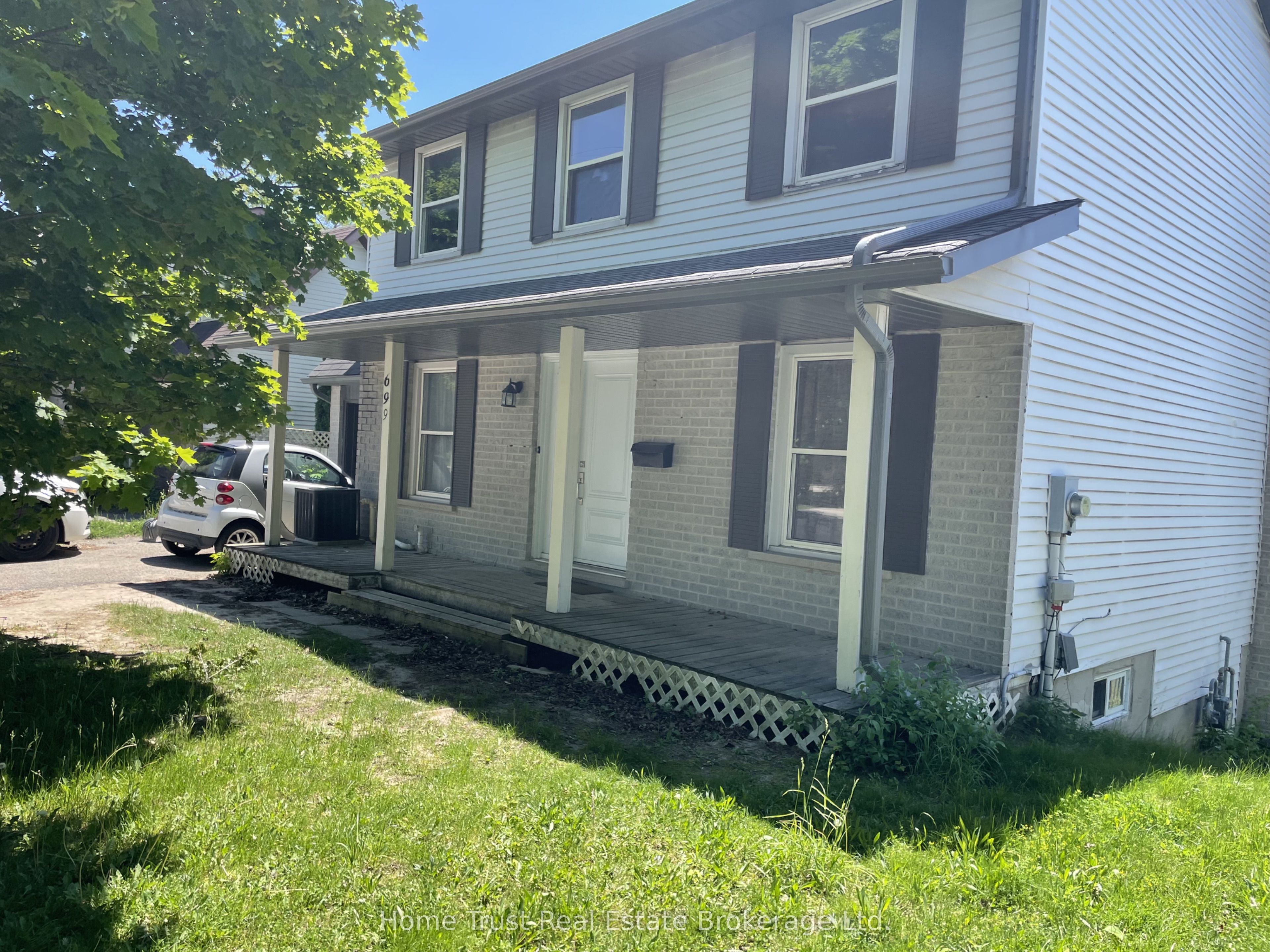 699 Scottsdale Drive, Guelph, ON, N1G 3P3