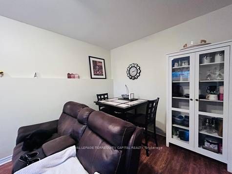 Lower-39 Monique Crescent, Barrie, ON, L4M 6Y3 photo 4