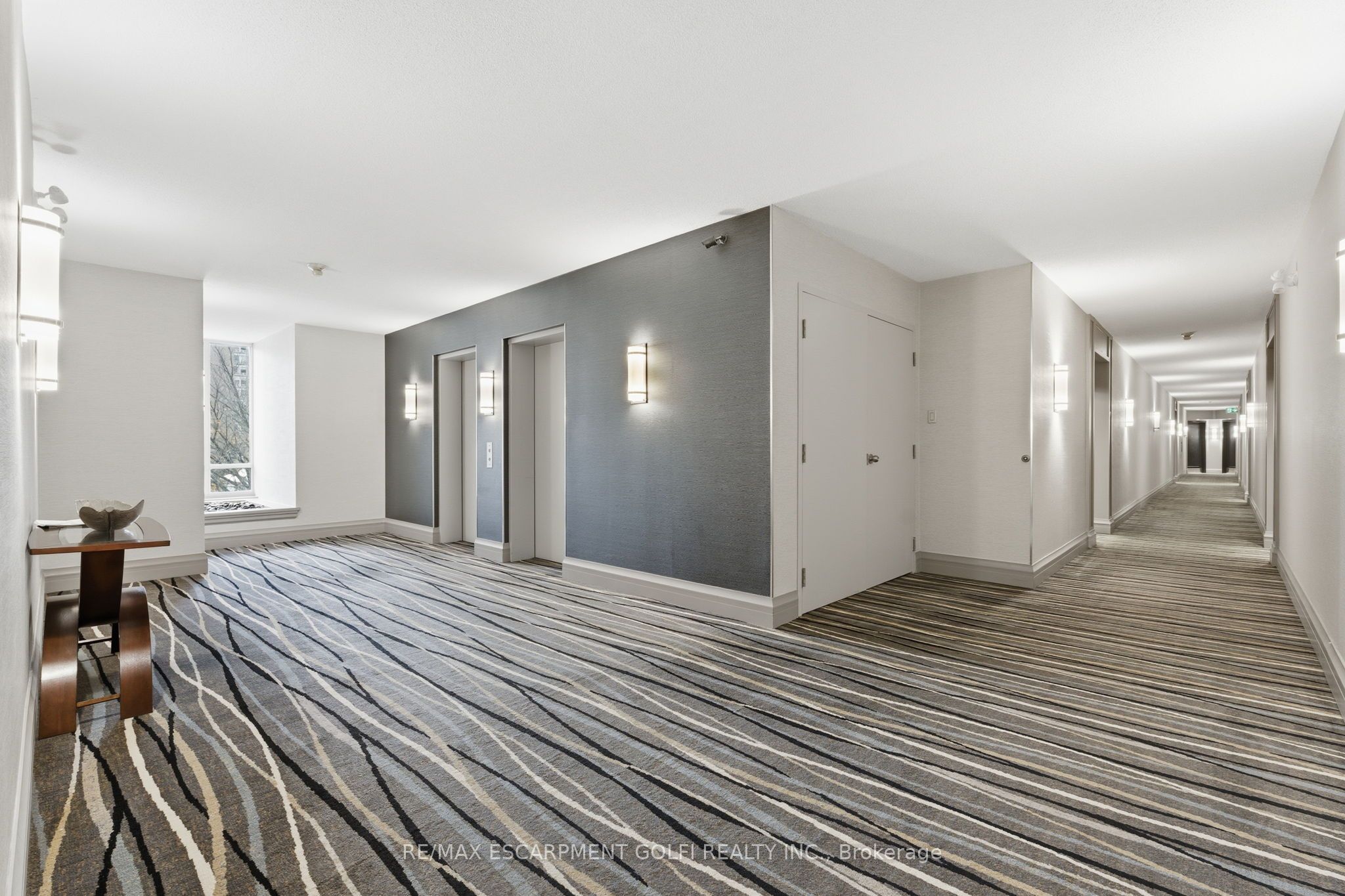 403-430 Pearl Street W, Burlington, ON, L7R 4J8 photo 5