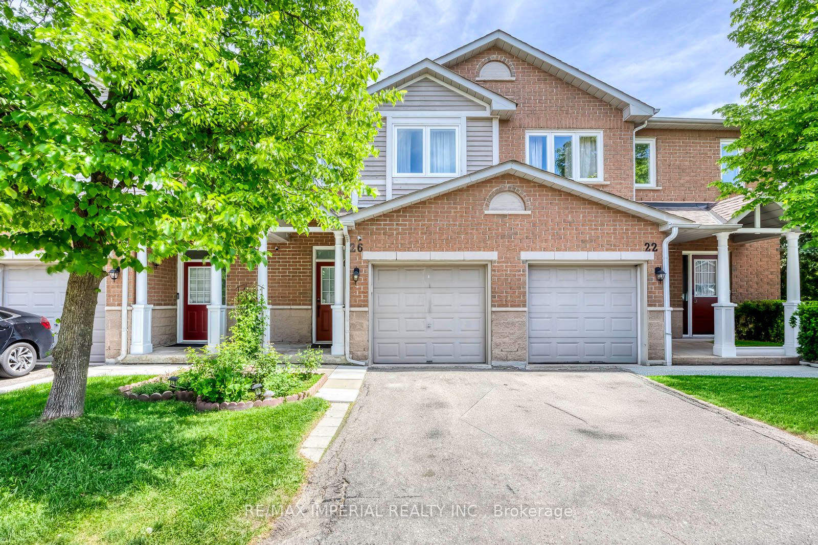 26-833 Scollard Court, Mississauga, ON, L5V 2B4