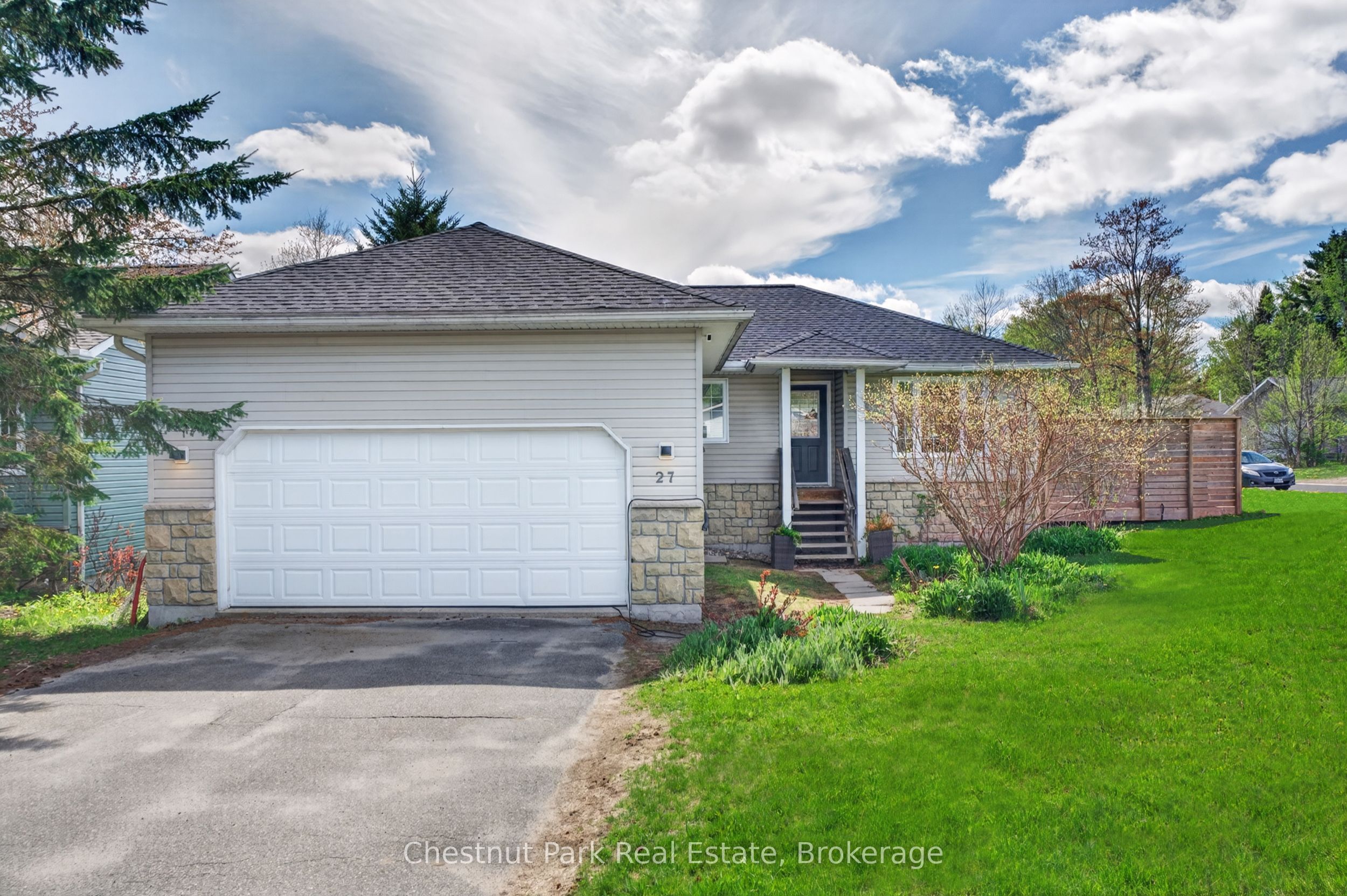 27 Walter Street, Huntsville, ON, P1H 1W2
