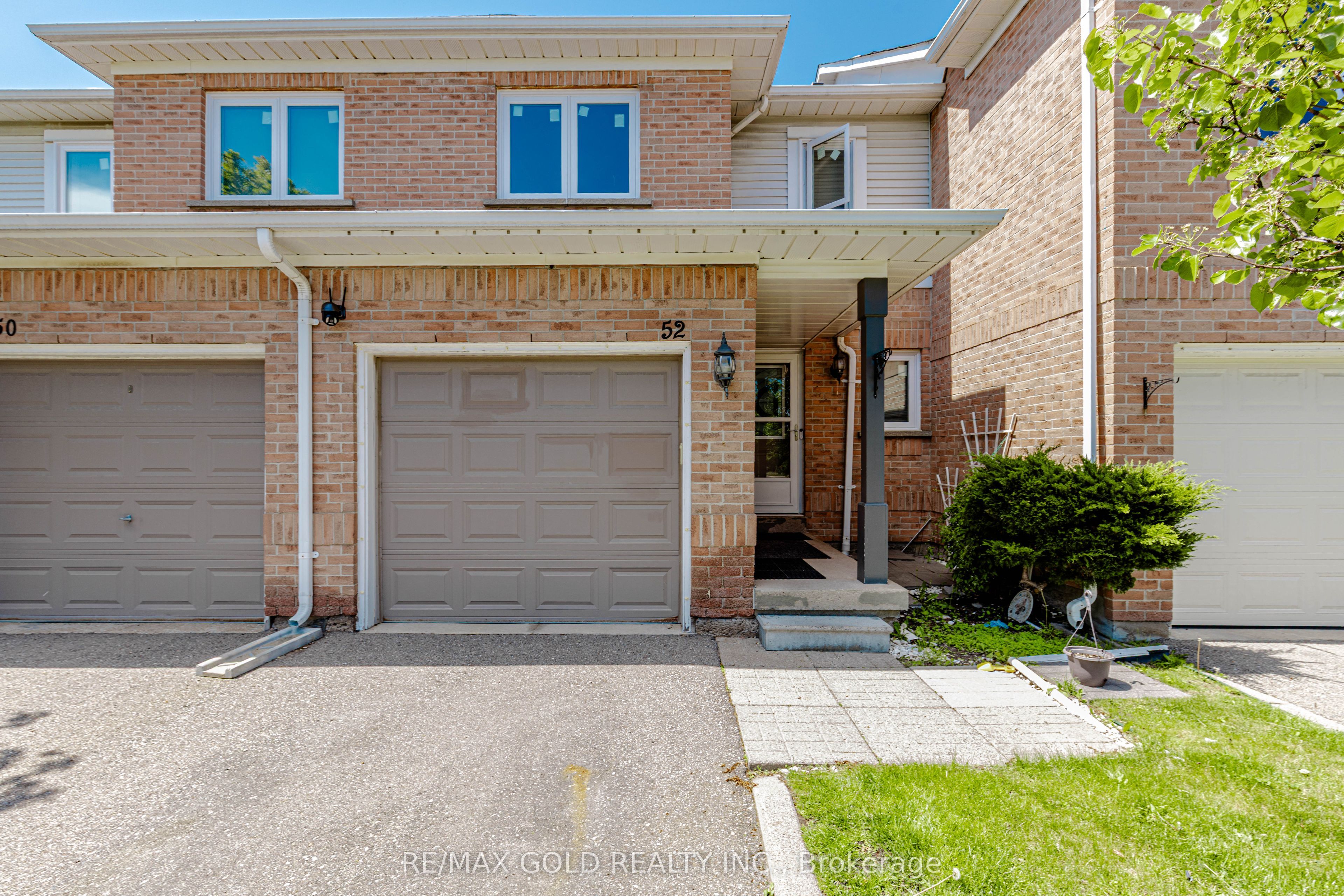 Additional image 2 of 52 Wickstead Court, Brampton, ON, L6R 1N8