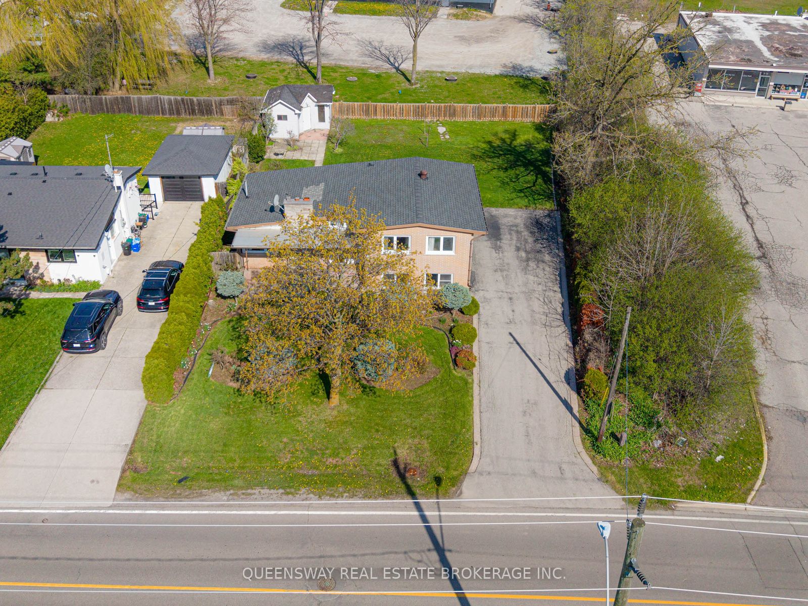 517 Pinegrove Road, Oakville, ON, L6K 2C2 photo 3