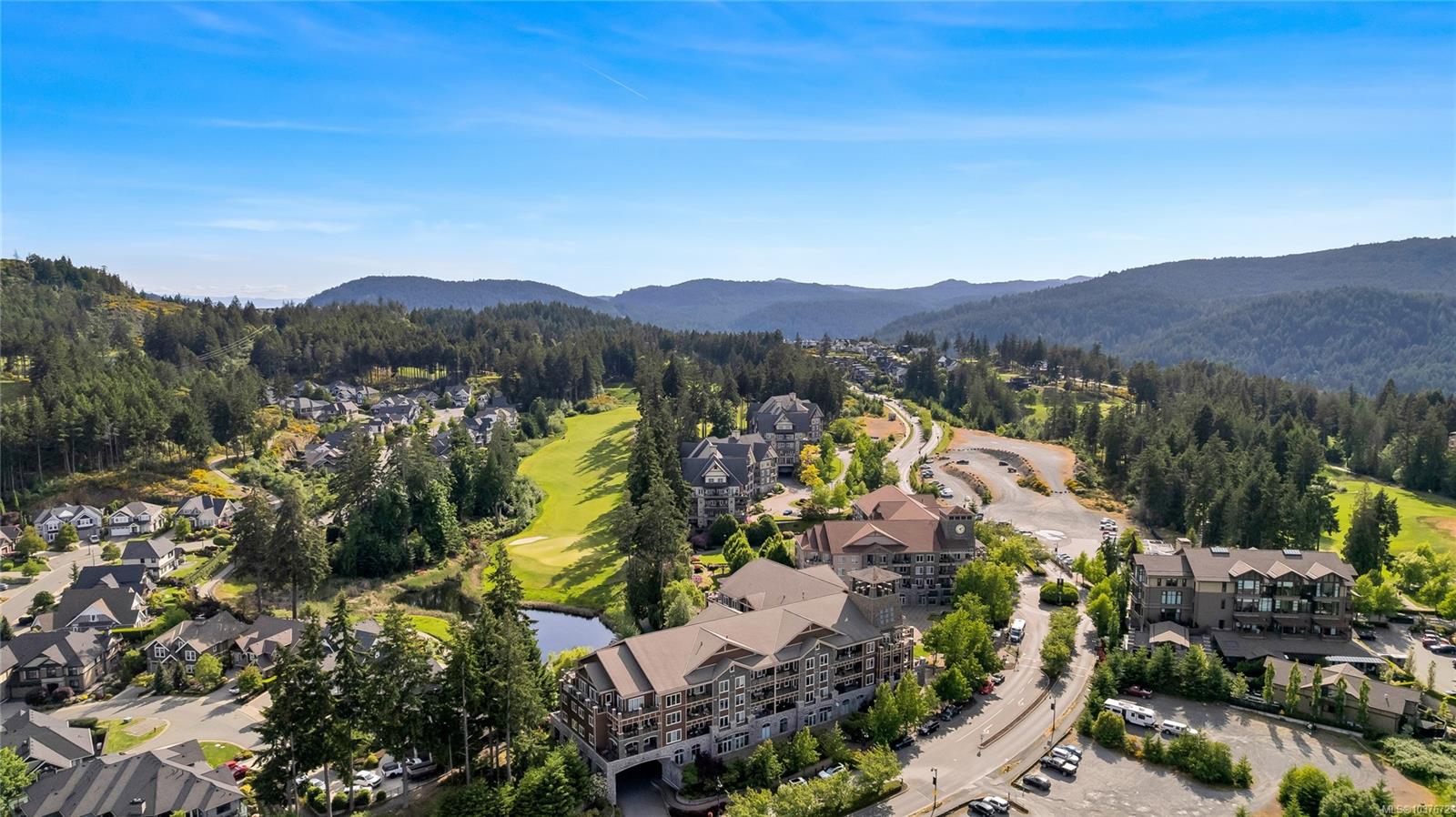 Additional image 2 of #304-1325 Bear Mountain Parkway, Langford, BC, V9B 6T8