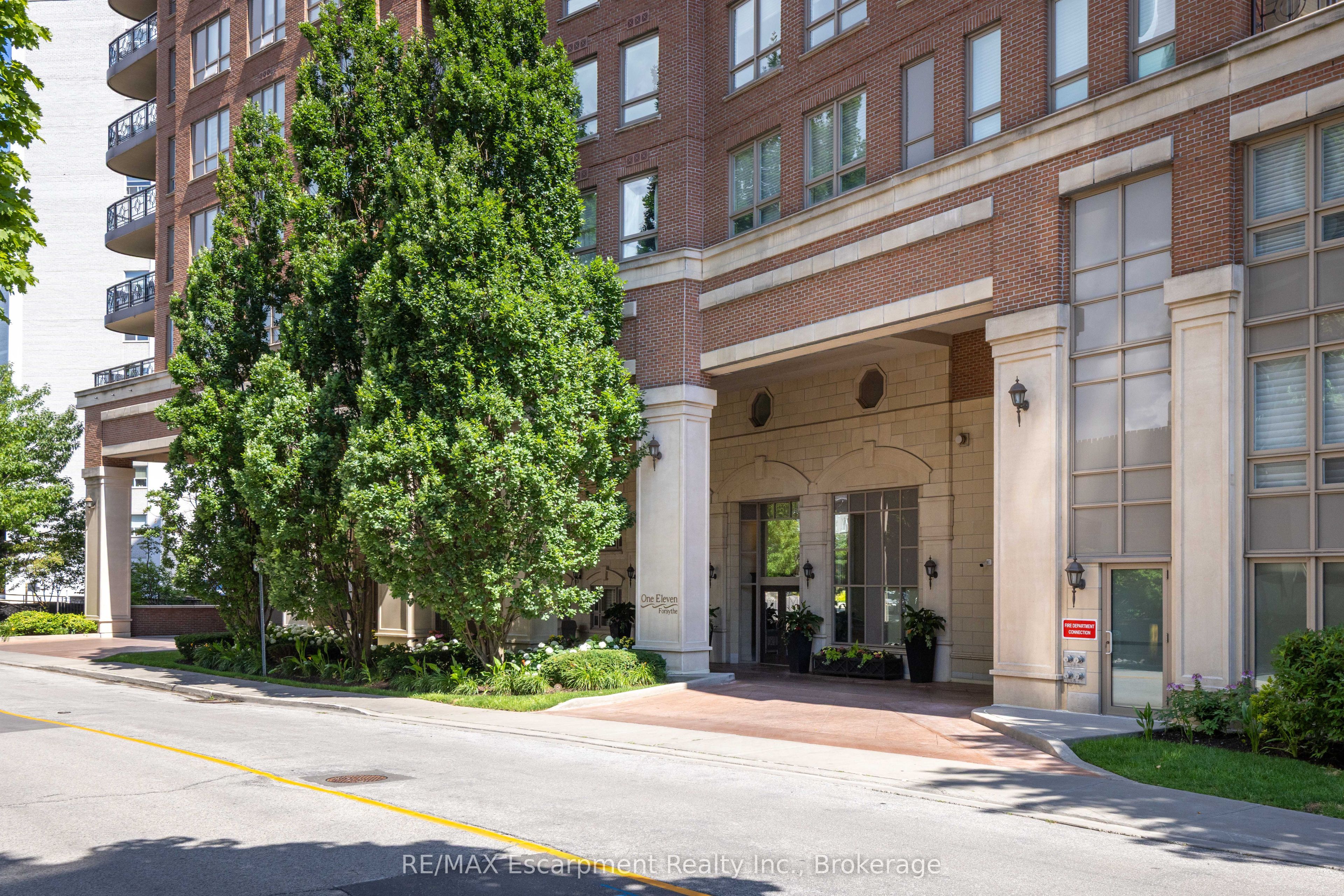 Additional image 3 of 806-111 Forsythe Street, Oakville, ON, L6K 3J9
