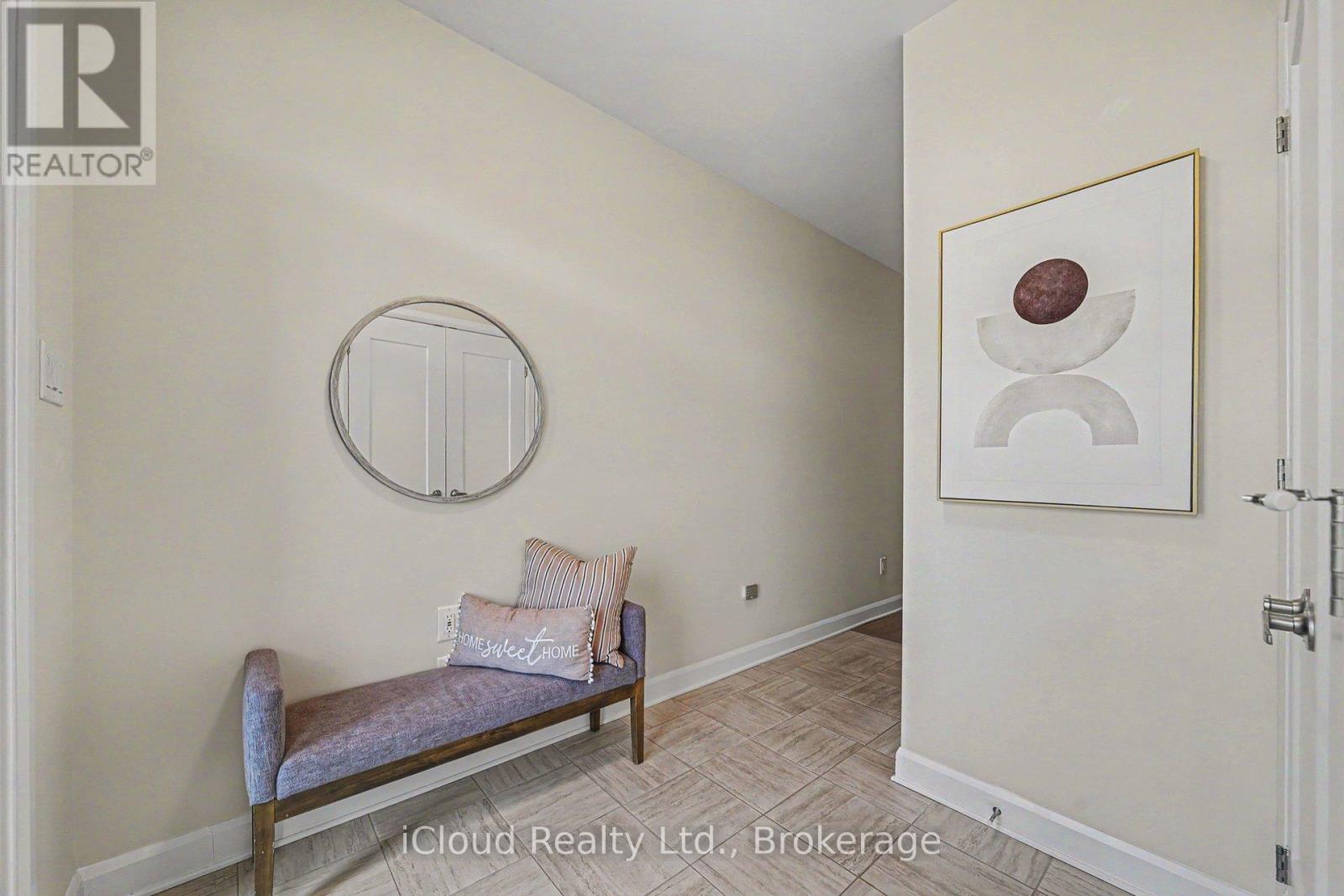 Additional image 3 of 616 Moonflower Crescent, Ottawa, ON, K1T0X8
