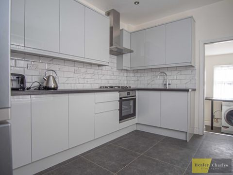 Endwood Court, Handsworth Wood B20, Room to rent