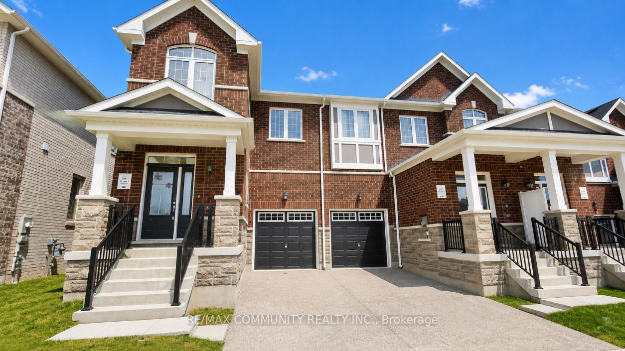 1766 Mineral Spgs Way, Pickering, ON, L1X 0T6