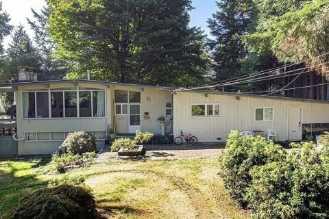2955 Starlight Way, Coquitlam, BC, V3C 3P4 photo 2