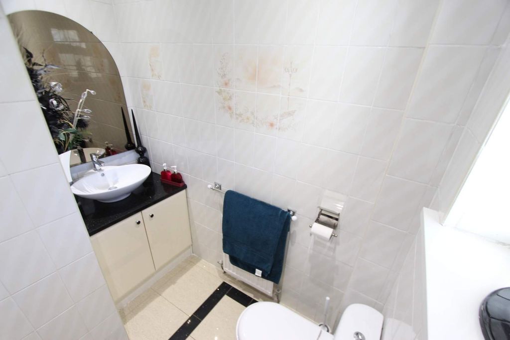 Additional image 13 of 5 bed detached house for saleLowerfold Way, Shawclough, Rochdale OL12