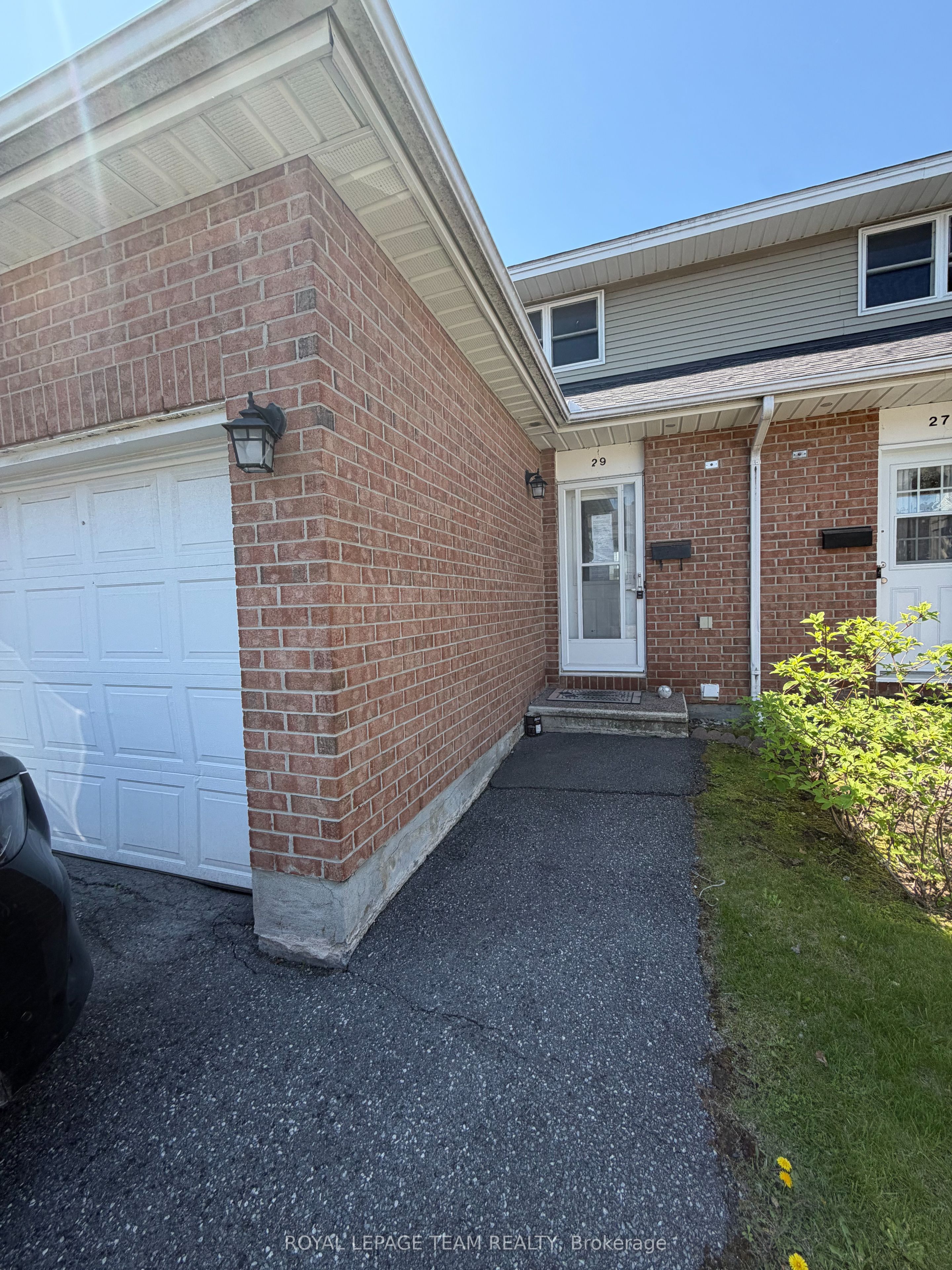 Additional image 3 of 29 Bentbrook Crescent, Ottawa, ON, K2J 3X9