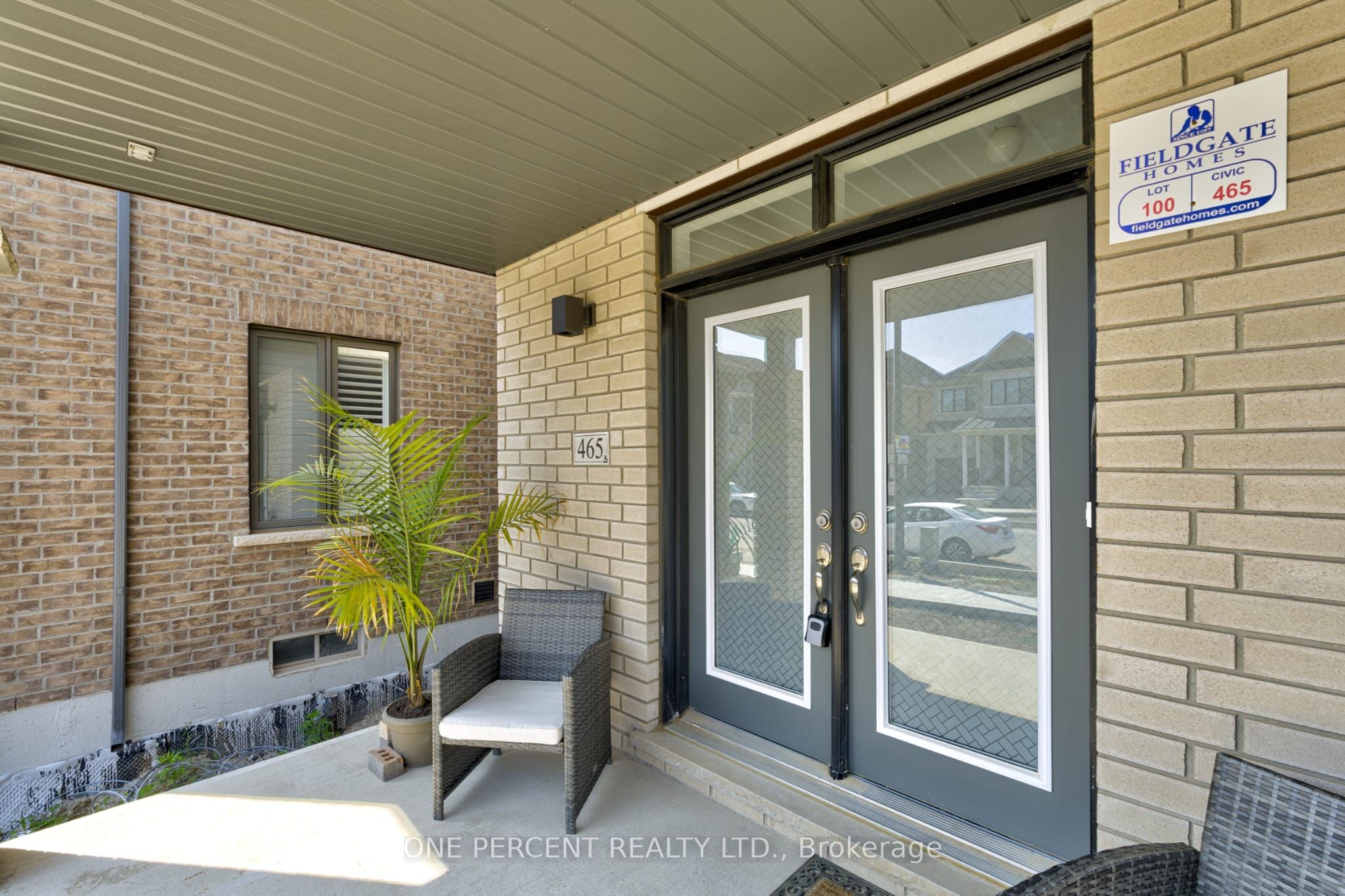 465 Kennedy Circle W, Milton, ON, L9E 2C4 photo 4